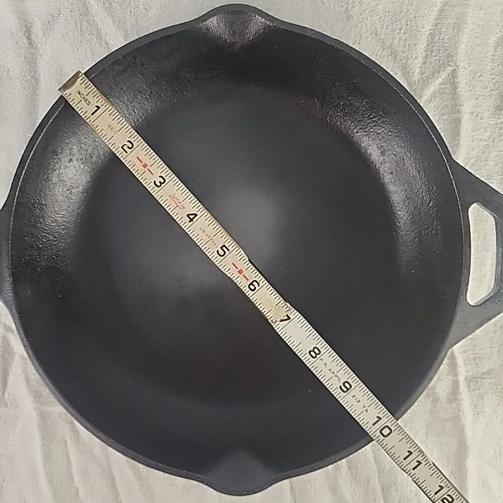 Cast Iron Chefs Skillet Lodge #1 Vintage 10SK 10” Pan Double Handles & Spouts